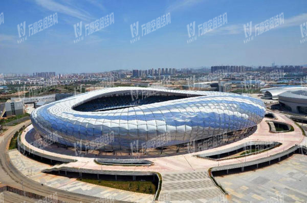 ETFE薄膜是什么材料？ETFE透明膜結構有哪些特點？