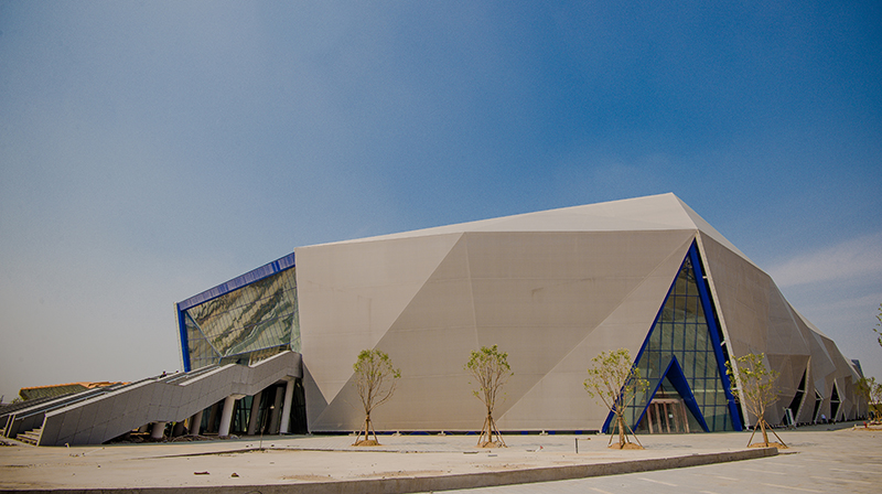 為什么PVDF膜結(jié)構(gòu)比PTFE膜結(jié)構(gòu)更受歡迎？PVDF膜結(jié)構(gòu)在哪些方面強(qiáng)于PTFE膜結(jié)構(gòu)？