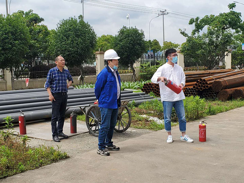 萬(wàn)豪空間結(jié)構(gòu)防火防爆應(yīng)急演練活動(dòng)圓滿(mǎn)完成 萬(wàn)豪空間結(jié)構(gòu)防火防爆應(yīng)急演練活動(dòng)圓滿(mǎn)完成