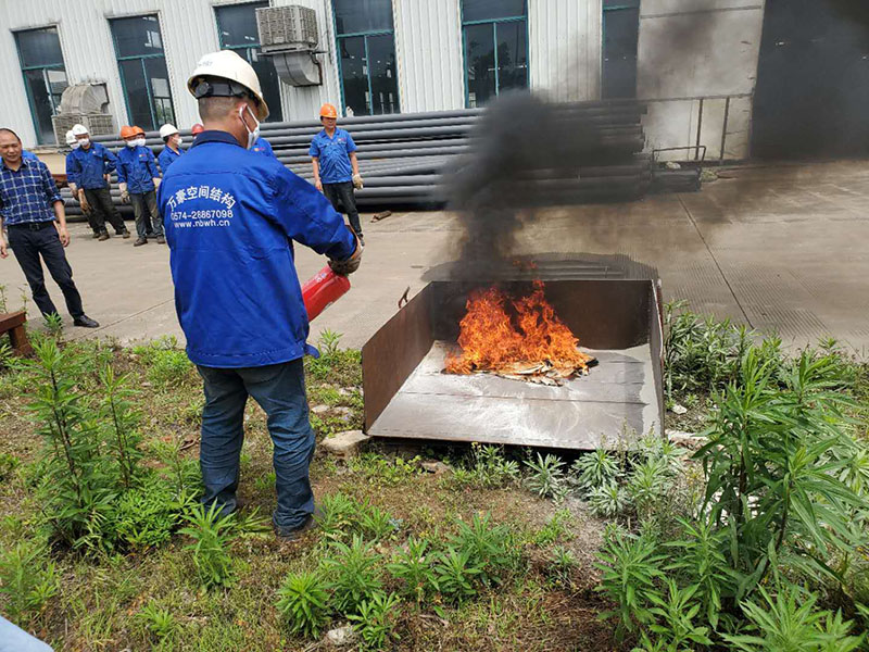 萬(wàn)豪空間結(jié)構(gòu)防火防爆應(yīng)急演練活動(dòng)圓滿(mǎn)完成 萬(wàn)豪空間結(jié)構(gòu)防火防爆應(yīng)急演練活動(dòng)圓滿(mǎn)完成