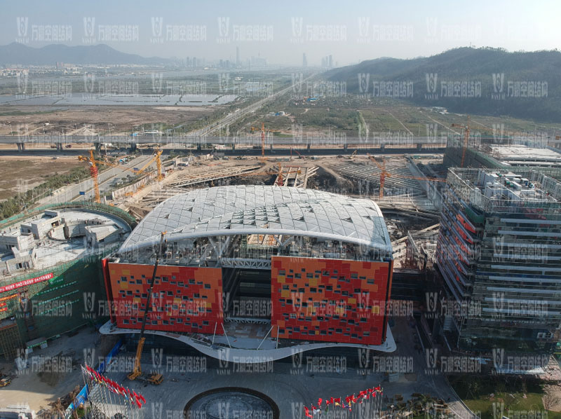 如何減少ETFE膜結(jié)構(gòu)設(shè)計(jì)成本？ETFE膜結(jié)構(gòu)設(shè)計(jì)中哪些費(fèi)用可以控制？