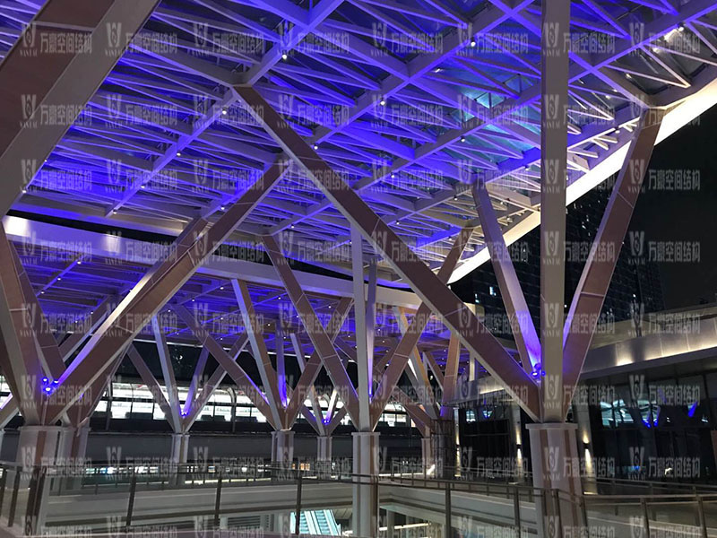 ETFE膜結(jié)構(gòu)材料有哪些種類？不同種類ETFE膜結(jié)構(gòu)材料分別有什么特點(diǎn)？