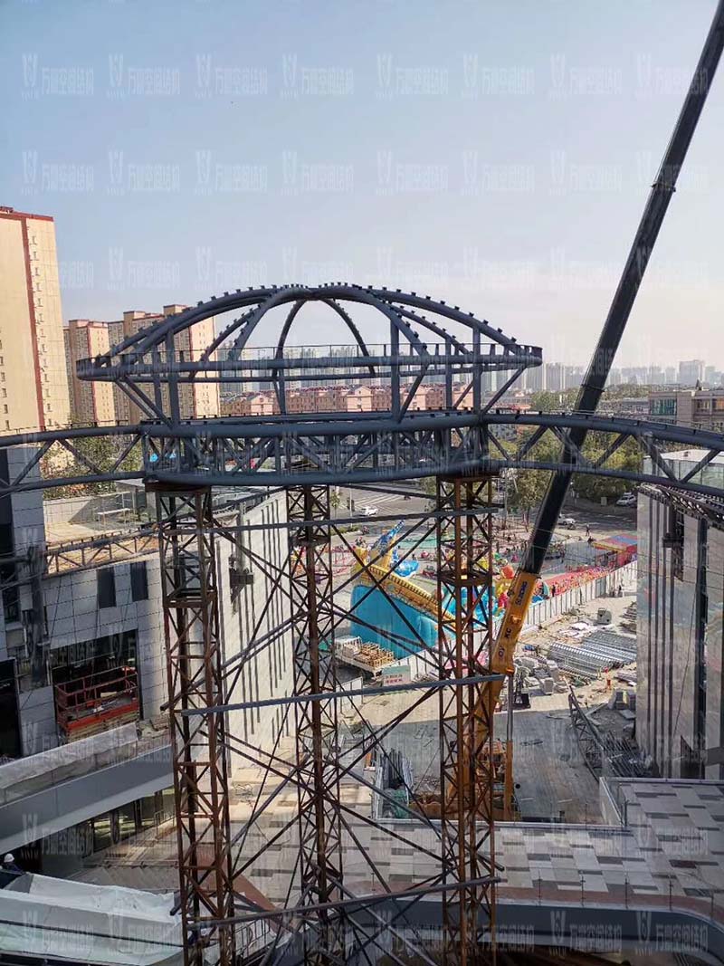 新泰卓越·財(cái)富廣場(chǎng)異型鋼結(jié)構(gòu)項(xiàng)目