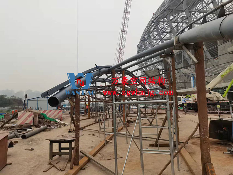 2023年亞洲杯主辦場(chǎng)地重慶龍興足球場(chǎng)異型鋼結(jié)構(gòu)項(xiàng)目 2023年亞洲杯主辦場(chǎng)地重慶龍興足球場(chǎng)異型鋼結(jié)構(gòu)項(xiàng)目