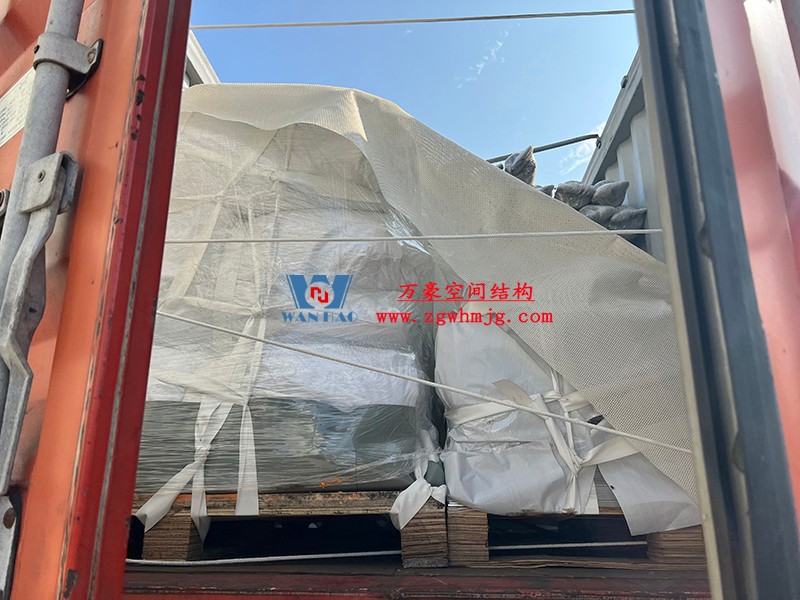 澳洲網(wǎng)球場加蓋項目開始出貨