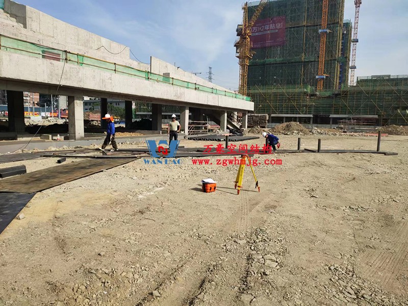 龍泉市體育場(chǎng)鋼膜結(jié)構(gòu)工程開(kāi)始施工 龍泉市體育場(chǎng)鋼膜結(jié)構(gòu)工程開(kāi)始施工