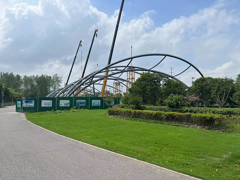 萬豪空間結(jié)構(gòu)員工到寧波諾丁漢大學(xué)室外運(yùn)動膜結(jié)構(gòu)項(xiàng)目學(xué)習(xí)交流 萬豪空間結(jié)構(gòu)員工到寧波諾丁漢大學(xué)室外運(yùn)動膜結(jié)構(gòu)項(xiàng)目學(xué)習(xí)交流