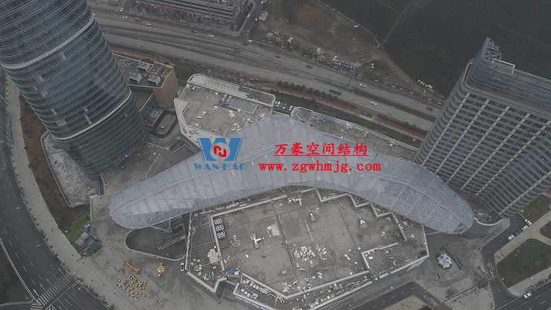 遵義高鐵新城ETFE天幕膜結(jié)構(gòu)項目 遵義高鐵新城ETFE天幕膜結(jié)構(gòu)項目