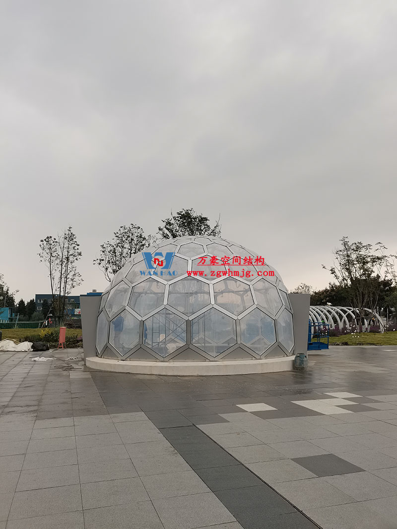 ETFE膜結(jié)構(gòu)透光性為什么這么好？ETFE膜結(jié)構(gòu)的光學(xué)原理是怎樣的？