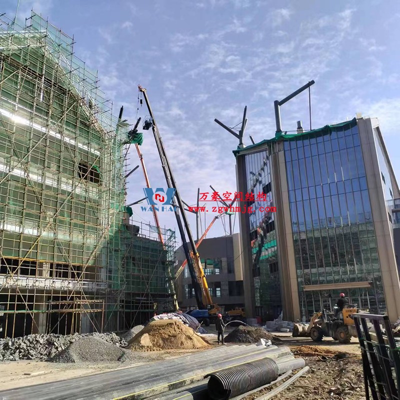 文一塘溪津門(mén)天幕鋼結(jié)構(gòu)及ETFE膜結(jié)構(gòu)氣枕膜工程