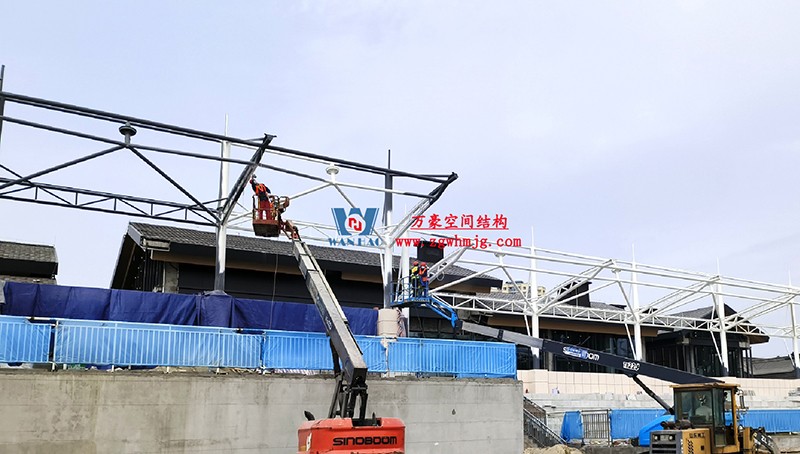 勞動最光榮，致敬一線工作者！