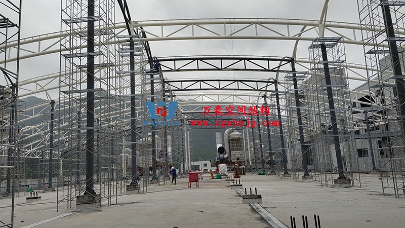 浙江真愛毯業(yè)科技有限公司廠房三屋面鋼結構工程 浙江真愛毯業(yè)科技有限公司廠房三屋面鋼結構工程