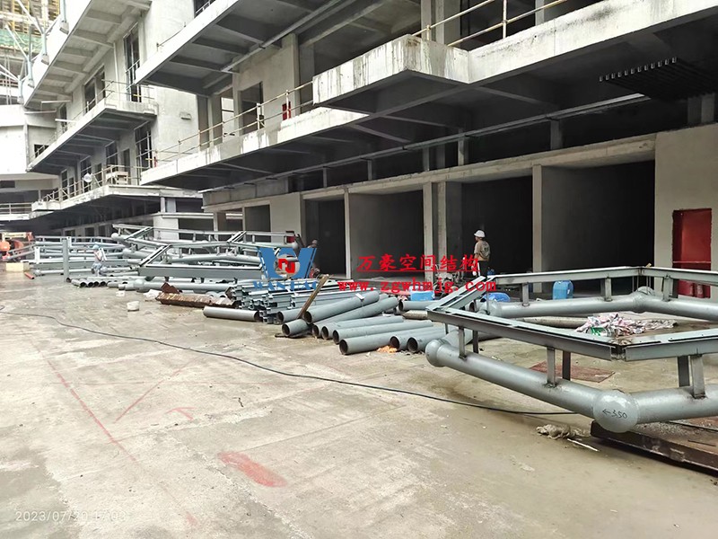 嘉興長(zhǎng)安里ETFE氣枕鋼膜結(jié)構(gòu)頂棚工程 嘉興長(zhǎng)安里ETFE氣枕鋼膜結(jié)構(gòu)頂棚工程