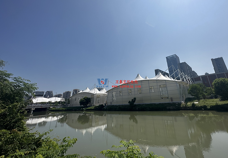 溫州惠民路西側(cè)綠地球場鋼膜結(jié)構工程