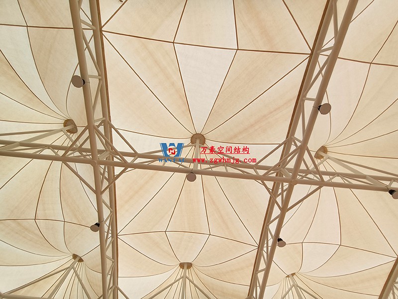 溫州惠民路西側(cè)綠地球場鋼膜結(jié)構工程