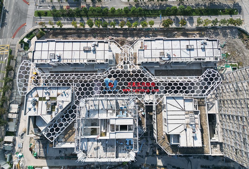 建筑藝術(shù)中鋼結(jié)構(gòu)的力學美感表達 建筑藝術(shù)中鋼結(jié)構(gòu)的力學美感表達