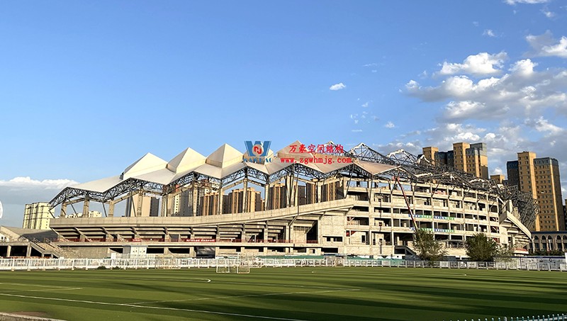 緊抓施工進度|這個體育場PTFE膜結(jié)構(gòu)工程有最新動態(tài)~ 緊抓施工進度|這個體育場PTFE膜結(jié)構(gòu)工程有最新動態(tài)~