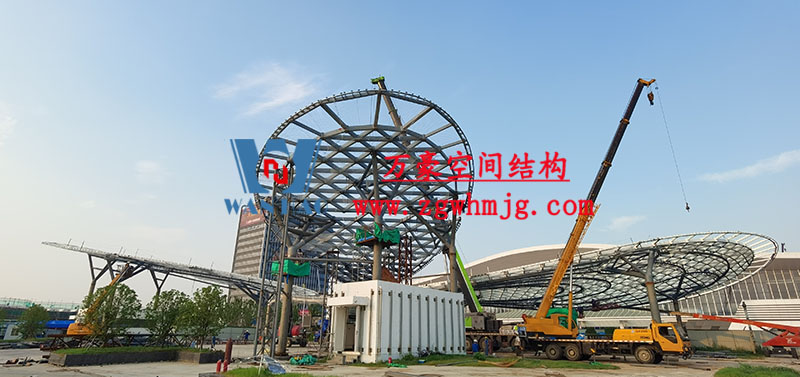 滬通鐵路張家港站前廣場(chǎng)蝴蝶造型空間鋼結(jié)構(gòu) 滬通鐵路張家港站前廣場(chǎng)蝴蝶造型空間鋼結(jié)構(gòu)