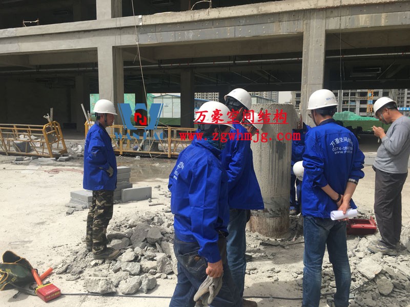 山東聊城萬達小鎮(zhèn)七彩祥云索膜結(jié)構(gòu)項目 山東聊城萬達小鎮(zhèn)七彩祥云索膜結(jié)構(gòu)項目