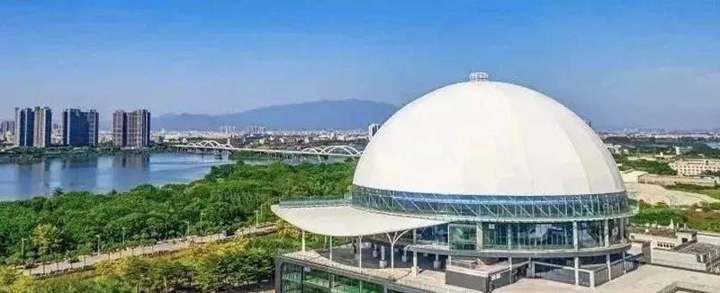 奇葩，好大一頂帽子