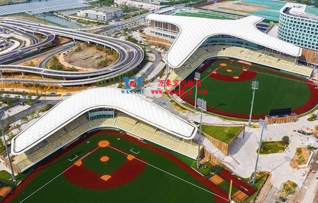 有骨骼、有皮膚的PTFE膜結構建筑