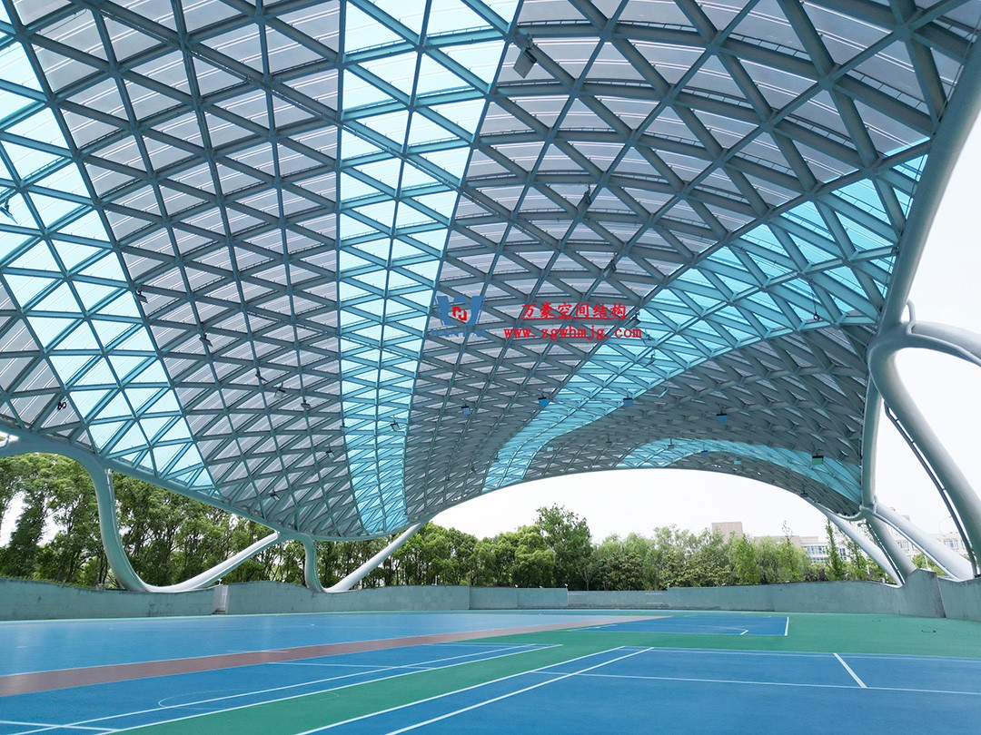 上海工程技術(shù)大學(xué)松江校區(qū)風(fēng)雨操場ETFE膜結(jié)構(gòu)項(xiàng)目