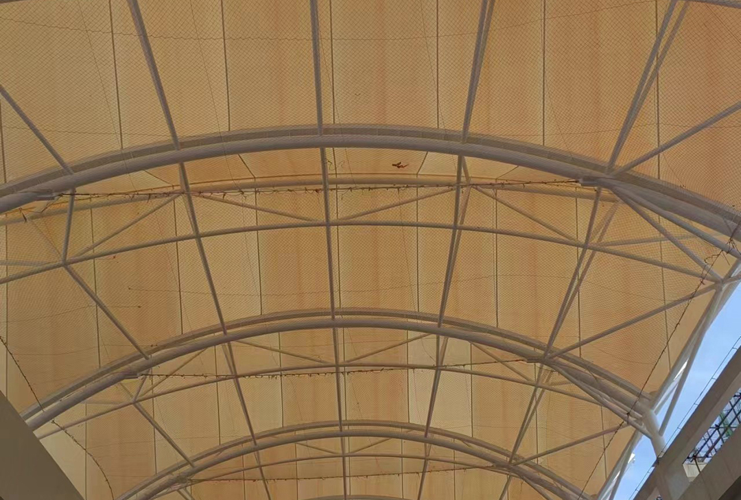 超強(qiáng)臺(tái)風(fēng)"摩羯"狂嘯登陸，這個(gè)膜結(jié)構(gòu)天幕經(jīng)受?chē)?yán)峻考驗(yàn)！