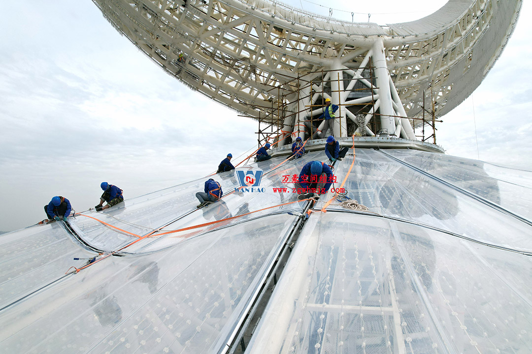 ETFE膜結(jié)構(gòu)地標(biāo)塔—以愛(ài)之名，點(diǎn)亮絲路歡樂(lè)世界