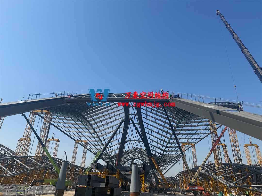 鄭州中原高鐵港數(shù)字展貿城鋼結構項目