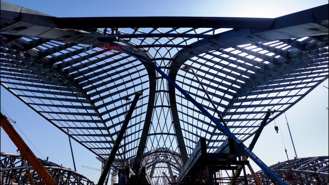 鄭州新地標(biāo)丨萬(wàn)豪打造中原國(guó)際會(huì)展中心 鄭州新地標(biāo)丨萬(wàn)豪打造中原國(guó)際會(huì)展中心