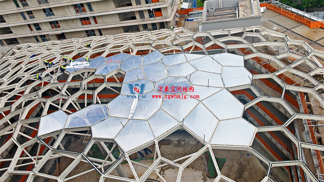 浙江萬(wàn)豪空間結(jié)構(gòu)集團(tuán)有限公司安吉云安里項(xiàng)目膜結(jié)構(gòu)工程進(jìn)展報(bào)告