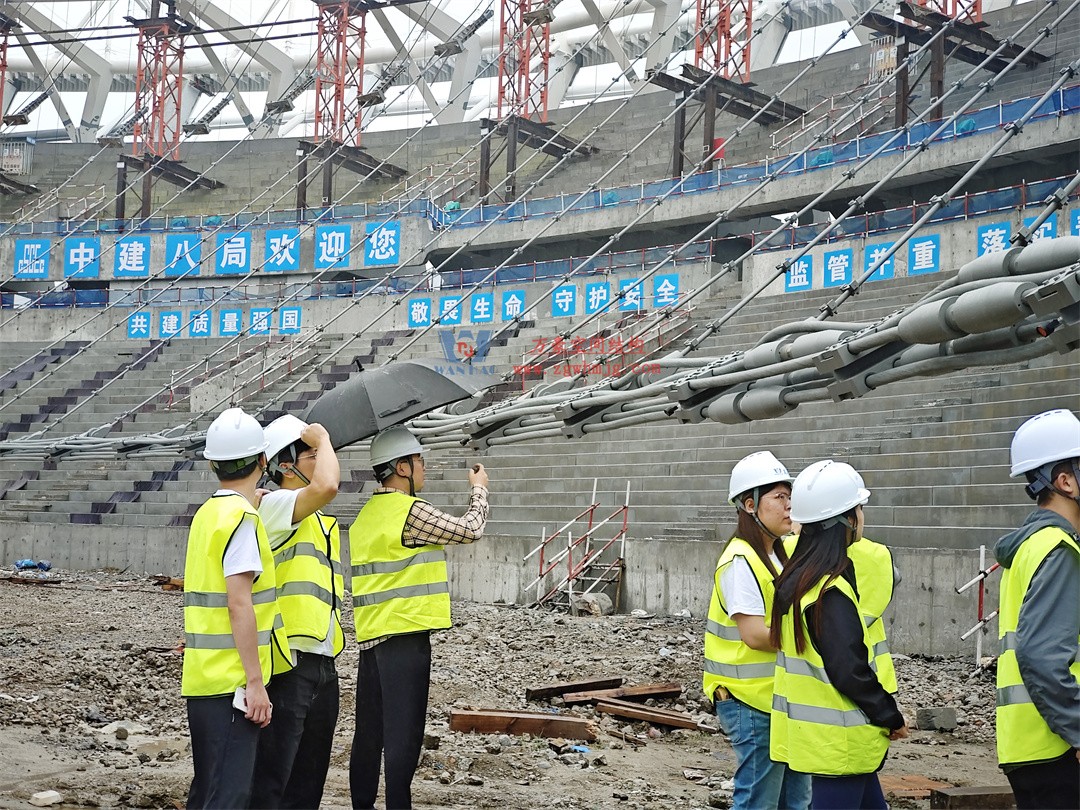 標(biāo)桿引領(lǐng)，智啟未來(lái)——萬(wàn)豪集團(tuán)營(yíng)銷、設(shè)計(jì)與技術(shù)骨干共赴無(wú)錫奧體中心，現(xiàn)場(chǎng)觀摩學(xué)習(xí)解鎖“創(chuàng)新密碼”