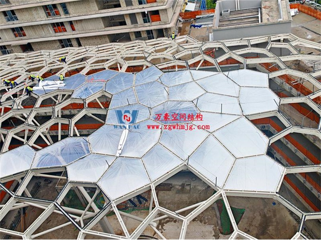 安吉縣昌碩小區(qū)地塊房產開發(fā)項目鋼結構天幕