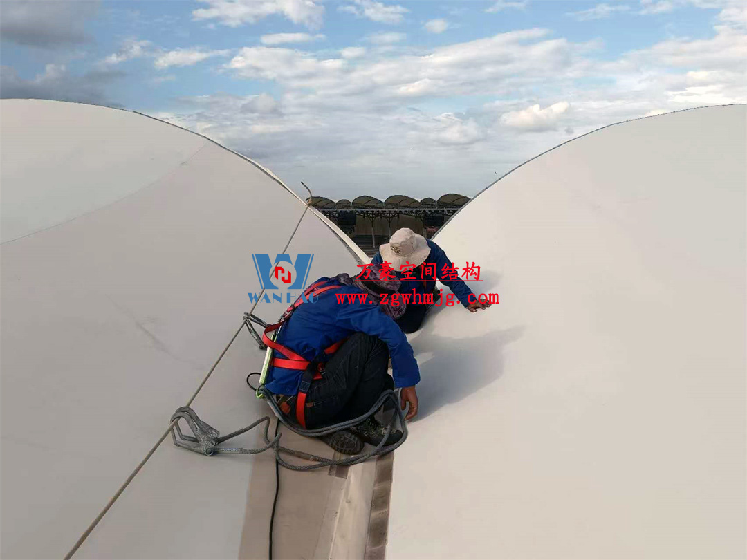 非洲杯肯尼亞體育場PTFE鋼膜結(jié)構(gòu)屋面工程