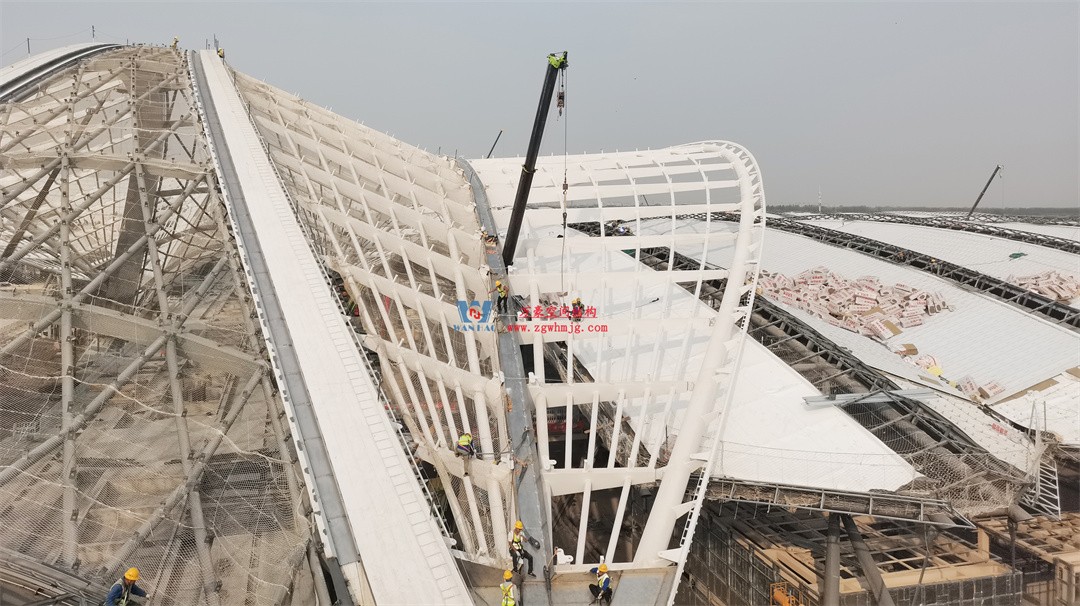 千帆競(jìng)發(fā)勢(shì)如虹｜中原國際會(huì)展中心膜結(jié)構(gòu)天幕攻堅(jiān)實(shí)錄，擎起中原會(huì)展新地標(biāo)！