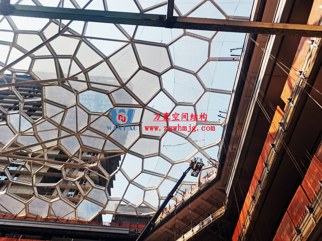 安吉縣昌碩小區(qū)地塊房產開發(fā)項目鋼結構天幕工程