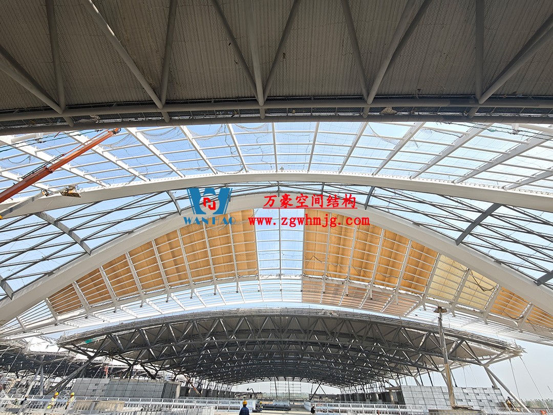 鄭州中原高鐵港數(shù)字展貿(mào)城ETFE膜結(jié)構(gòu) PTFE膜結(jié)構(gòu)項目