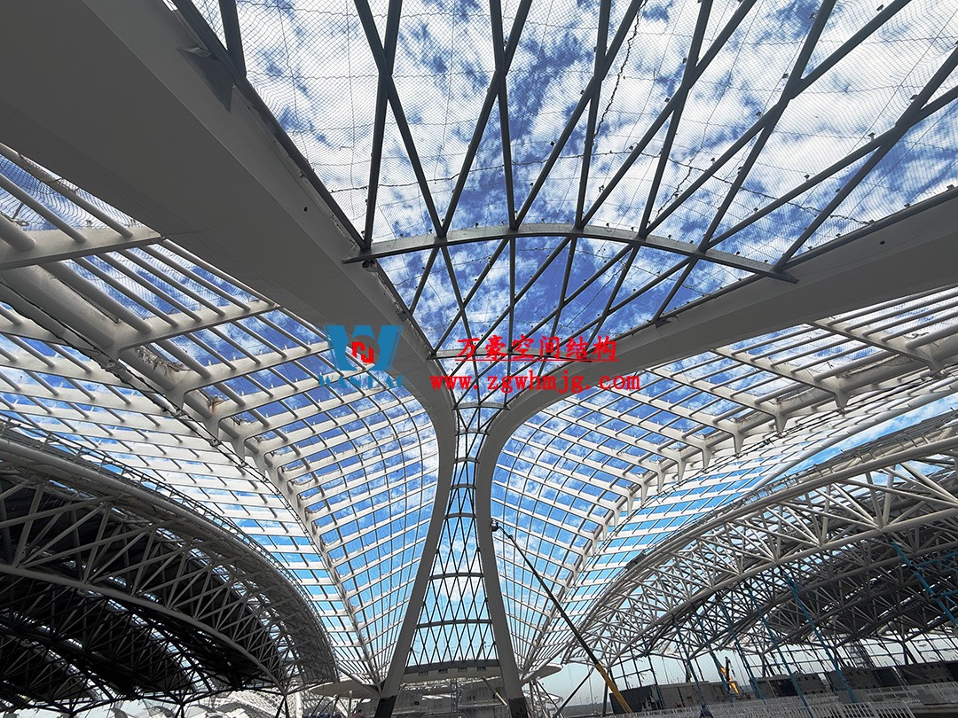 鄭州中原高鐵港數(shù)字展貿城鋼結構項目