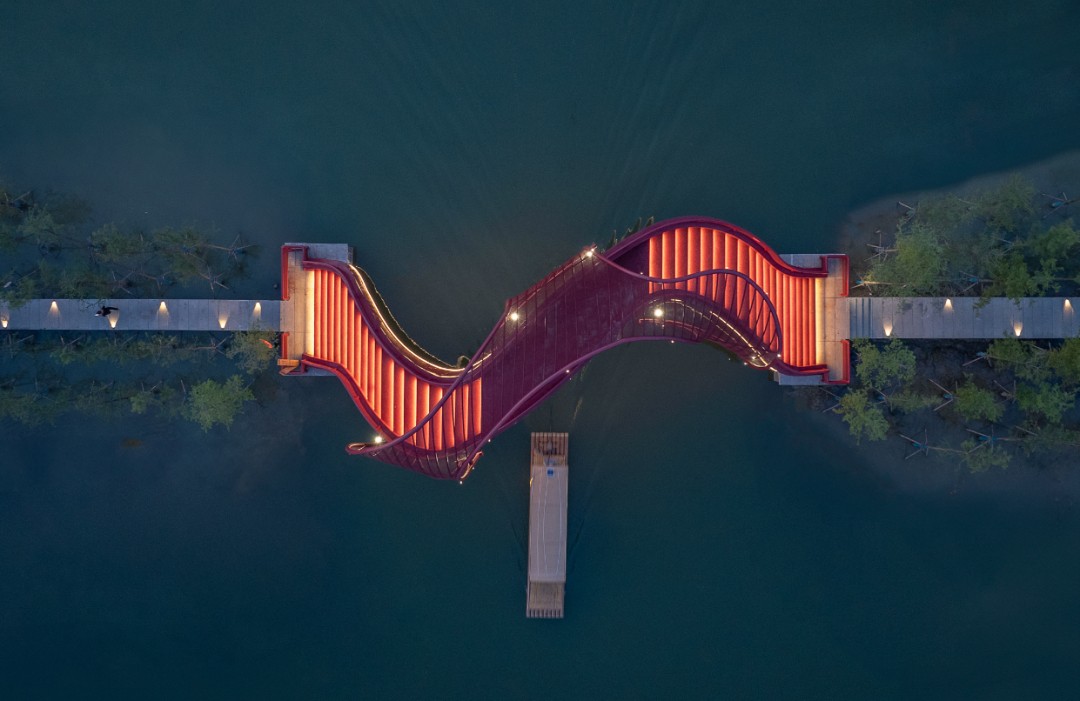 這家設計界“夢工廠”把童話搬入現(xiàn)實