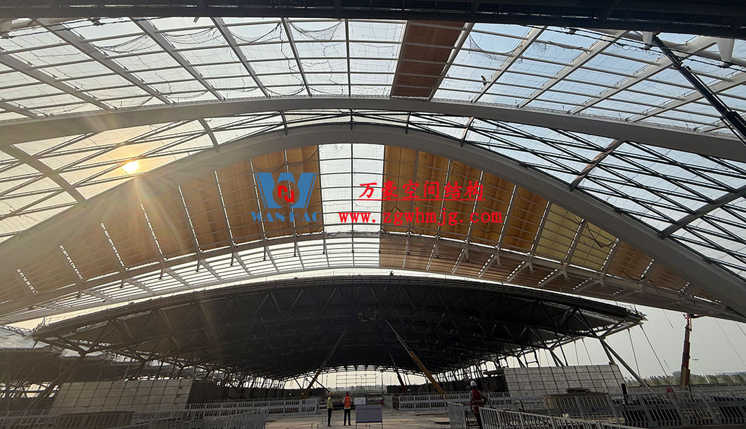 鄭州中原高鐵港數(shù)字展貿(mào)城ETFE PTFE膜結(jié)構(gòu)項(xiàng)目