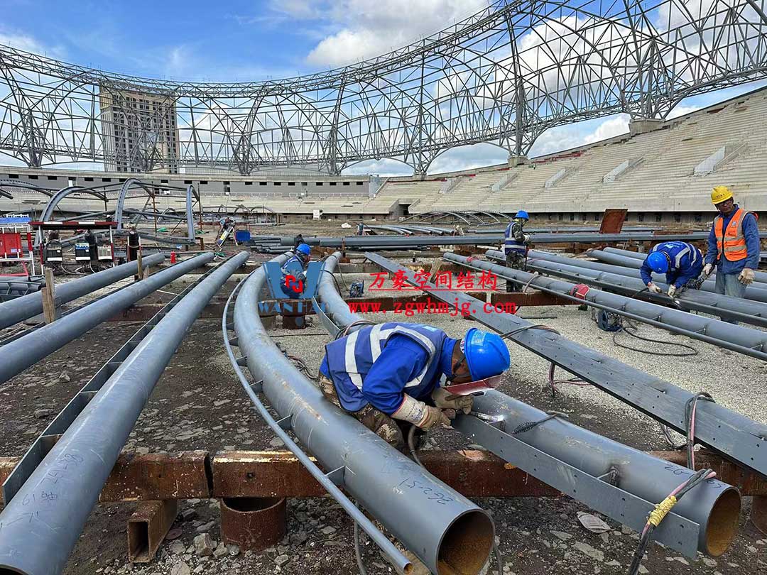 山東蓬萊體育場PTFE膜結(jié)構(gòu)項(xiàng)目 山東蓬萊體育場PTFE膜結(jié)構(gòu)項(xiàng)目