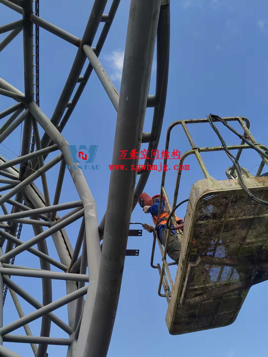 瑞麗國際文體中心建設(shè)項目體育場屋面膜結(jié)構(gòu)項目