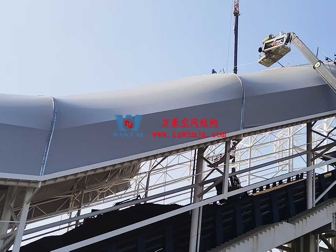 比亞迪紹興嵊州賽車場干拔沙坡觀景平臺PTFE膜結(jié)構(gòu)