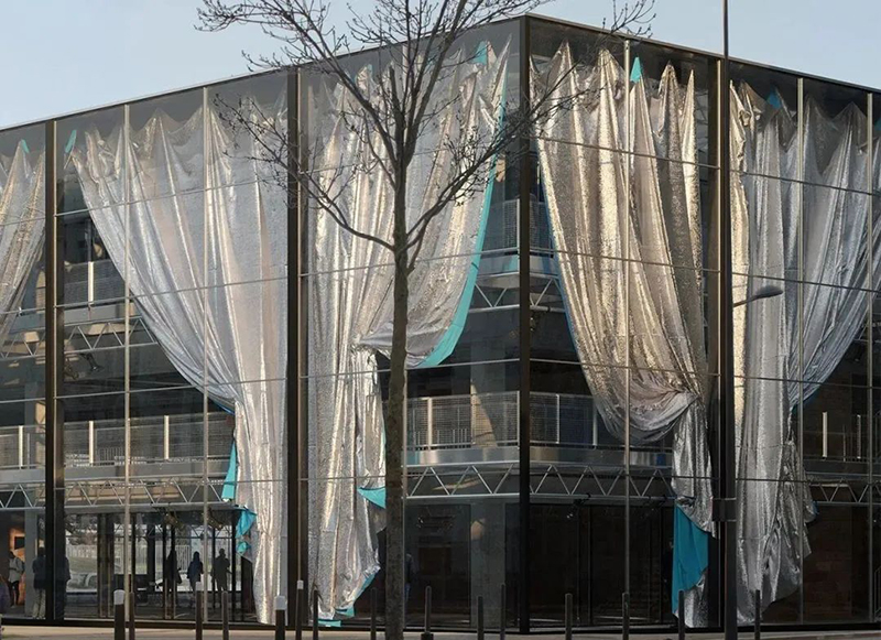 又要透光，又要遮陽