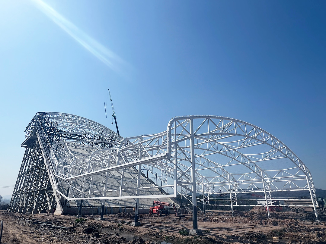 比亞迪紹興嵊州賽車場干拔沙坡觀景平臺鋼結(jié)構(gòu)項目